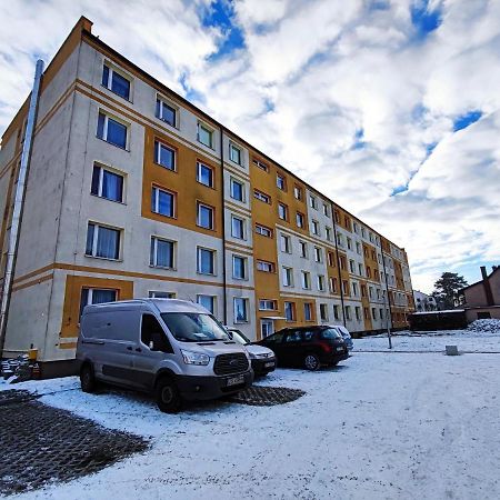 Хостел Plonia Economy Щецин Экстерьер фото